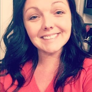 Meet your Posher, Liza